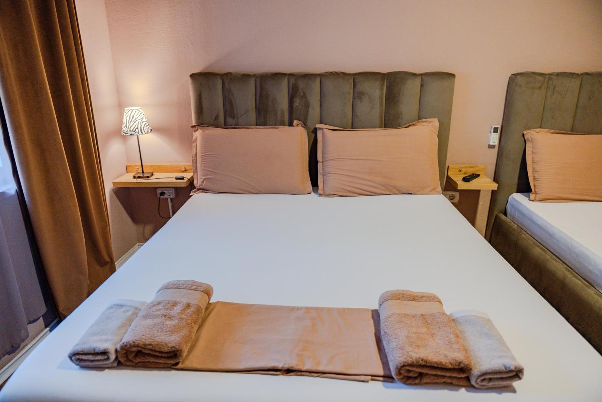 Bejartapartment2 * Тирана